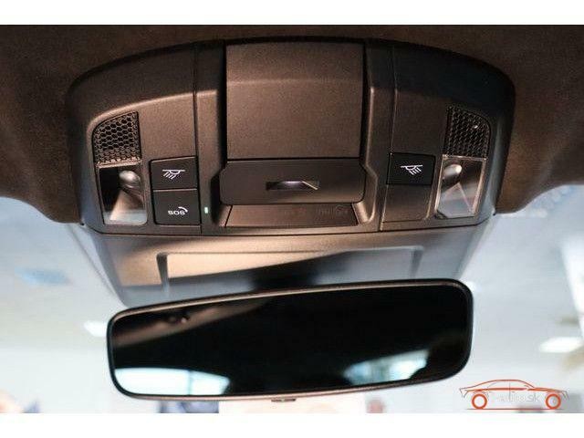 Porsche 992 GTS Sport-Design Carbon