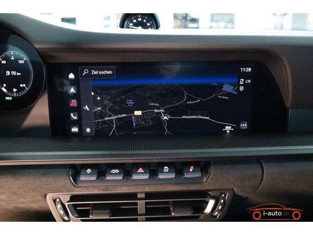 Porsche 992 GTS Sport-Design Carbon