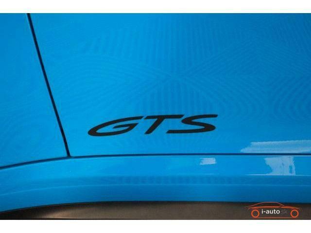 Porsche 992 GTS Sport-Design Carbon