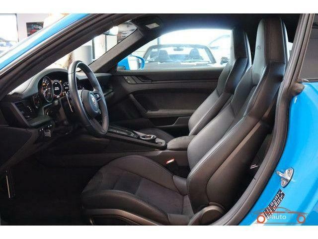 Porsche 992 GTS Sport-Design Carbon