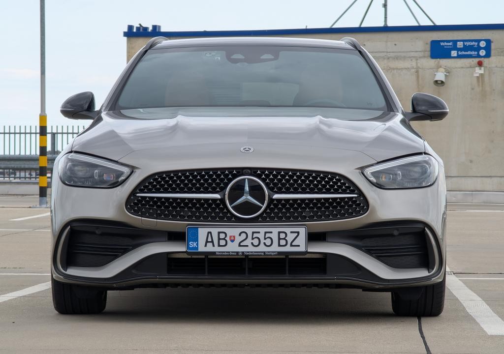 Mercedes C trieda T Kombi 300 e A/T