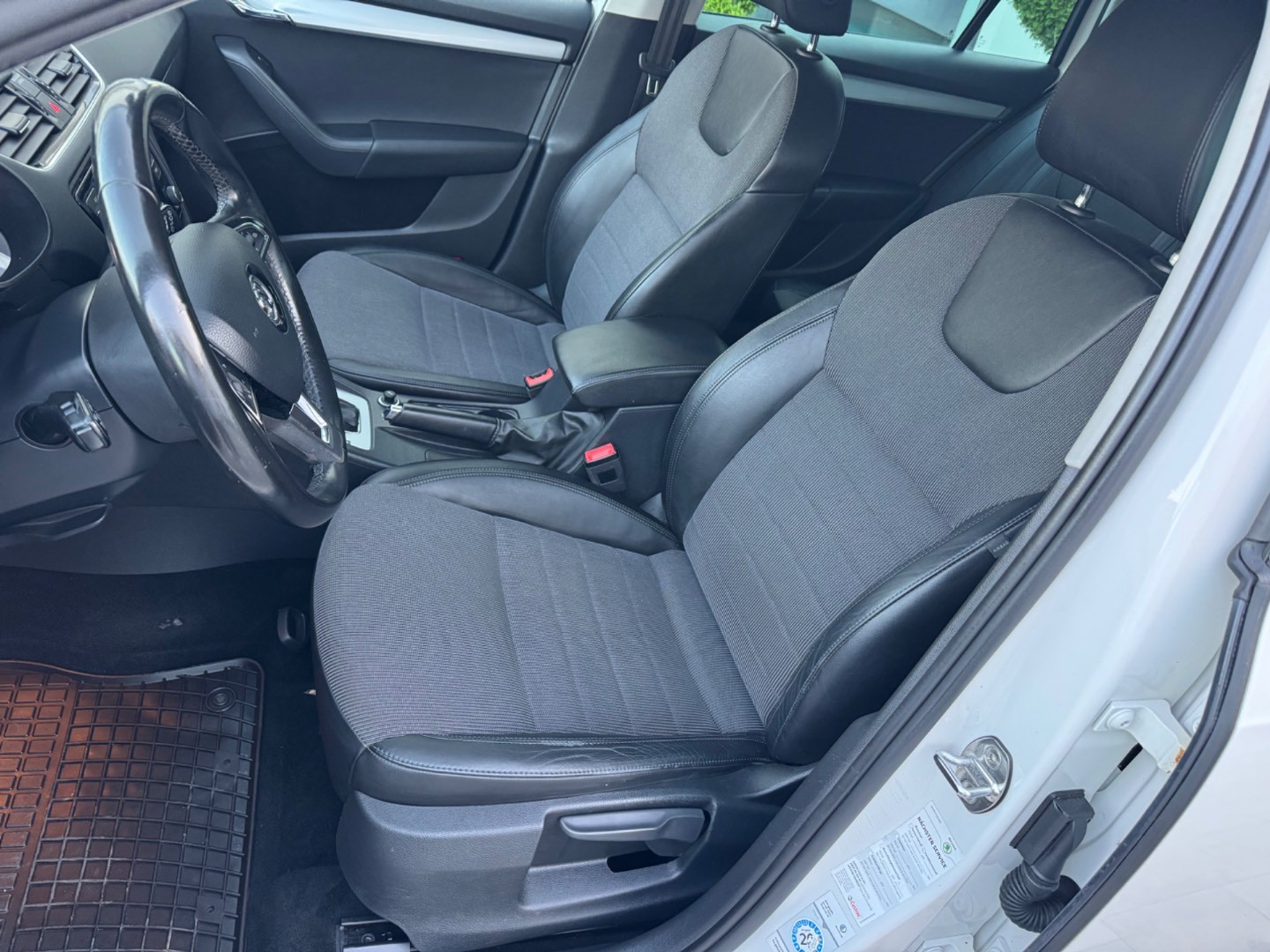 Škoda Octavia Combi 2.0 TDI Elegance/Style DSG