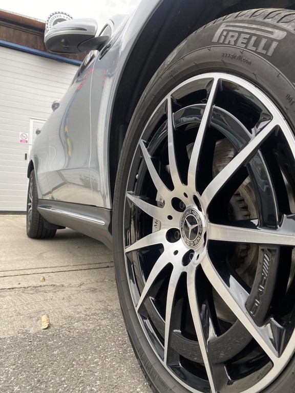 Mercedes EQC 400 4MATIC AMG Line