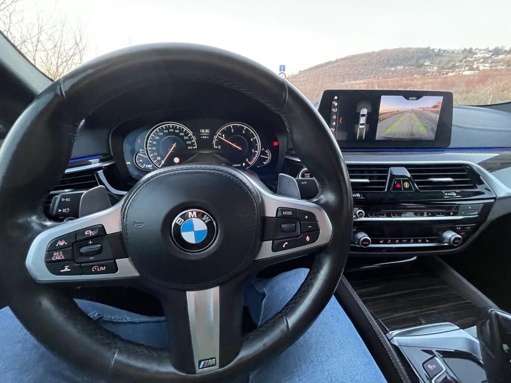 BMW rad 5 520d xDrive A/T