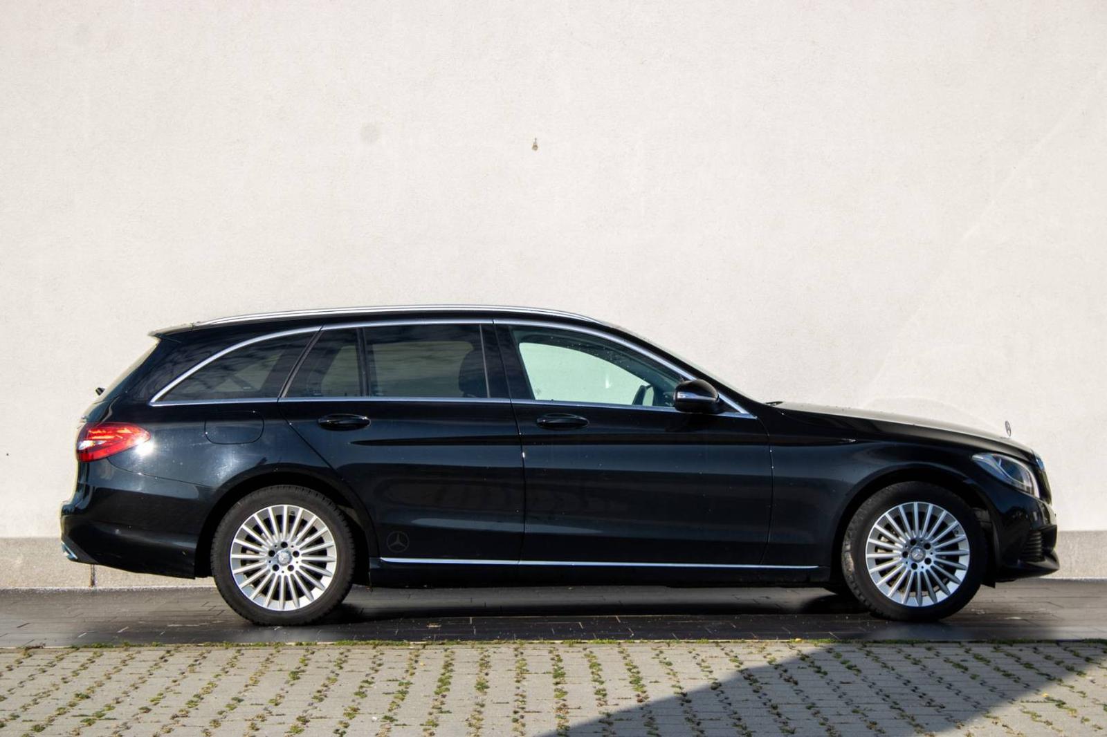Mercedes-Benz C trieda Kombi 200 d A/T