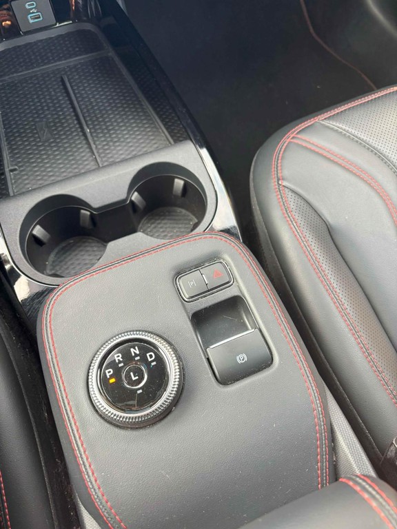 Ford Mustang Mach-E AWD 4x4 . ER 98.7 kwh . 273kw