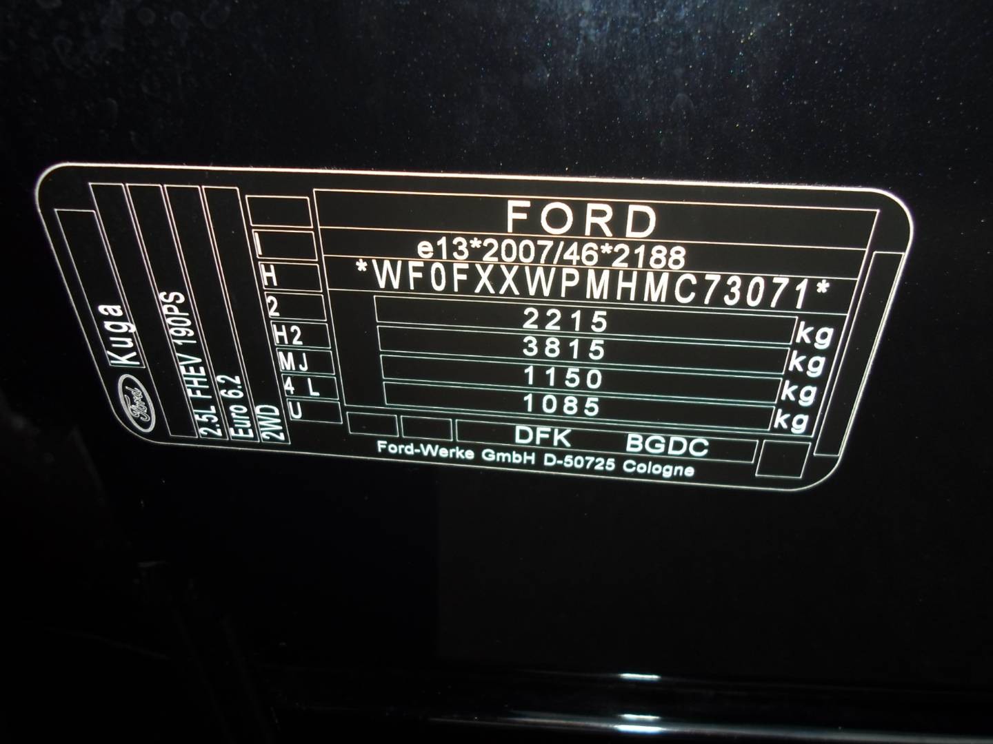 Ford Kuga 2.5 Duratec HEV 190k ST-Line eCVT,ParkPilot,kamera,navi,LED