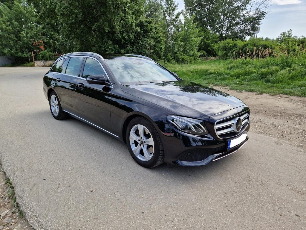 Mercedes E trieda 220 d 4MATIC A/T