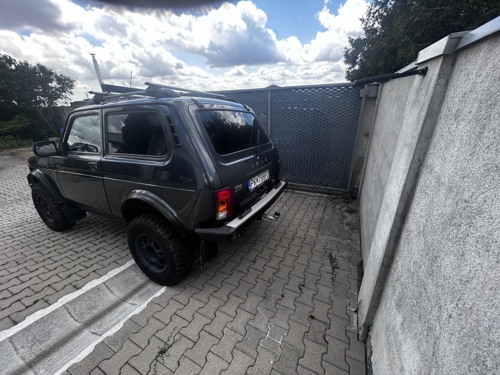 Lada Niva SUV/Off-road 61kw Manuál