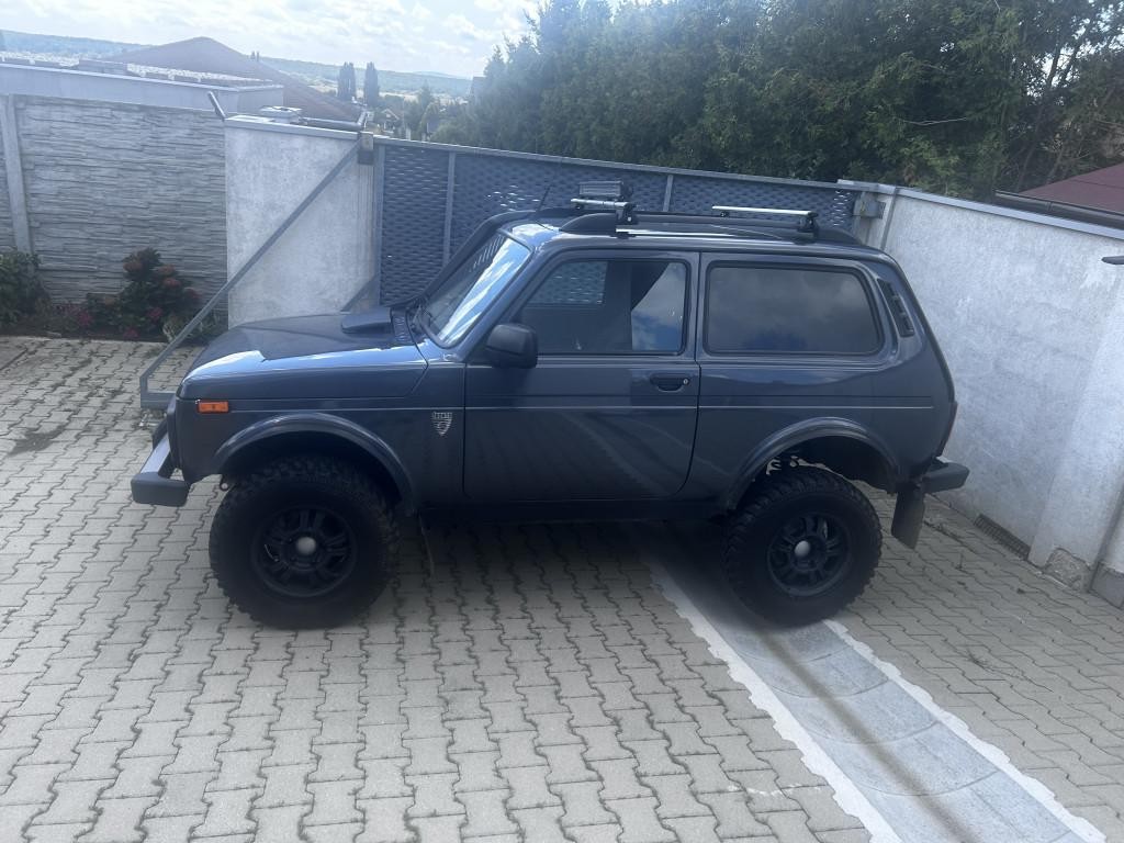 Lada Niva SUV/Off-road 61kw Manuál
