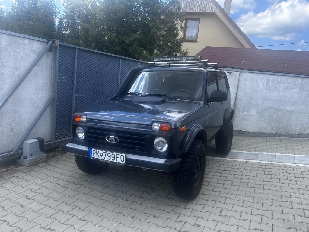 Lada Niva SUV/Off-road 61kw Manuál