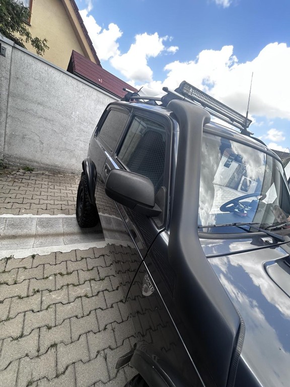 Lada Niva SUV/Off-road 61kw Manuál