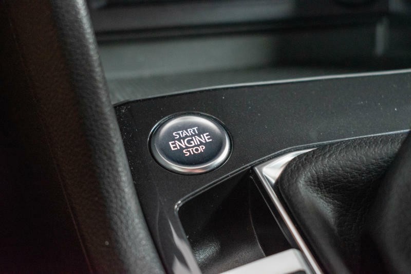 Volkswagen Tiguan R 2.0TSI 235kW ZÁRUKA*TAŽNÉ*ČR