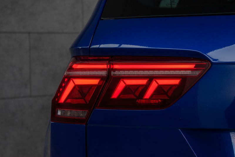 Volkswagen Tiguan R 2.0TSI 235kW ZÁRUKA*TAŽNÉ*ČR