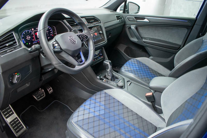 Volkswagen Tiguan R 2.0TSI 235kW ZÁRUKA*TAŽNÉ*ČR