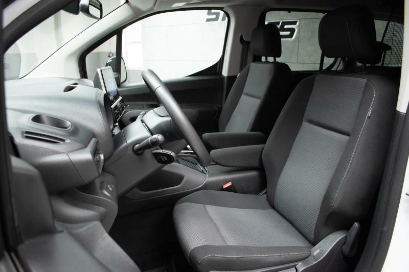 Toyota ProAce City Verso 1.5 D-4d 7.MÍST*TAŽNÉ*ČR 1.MAJ