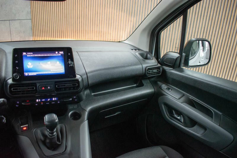 Toyota ProAce City Verso 1.5 D-4d 7.MÍST*TAŽNÉ*ČR 1.MAJ