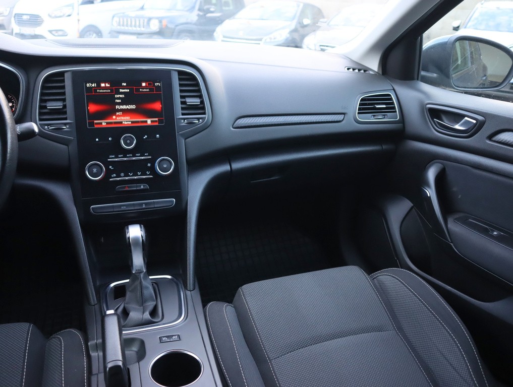Renault Megane 1.5 Blue dCi Automat, Serv.kniha, Navigácia