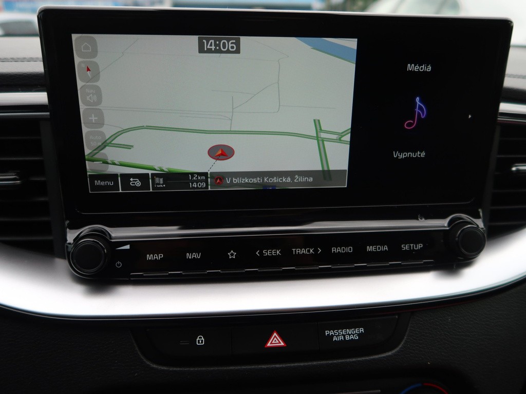Kia XCeed Gold 1.5 T-GDI Sk 1 maj