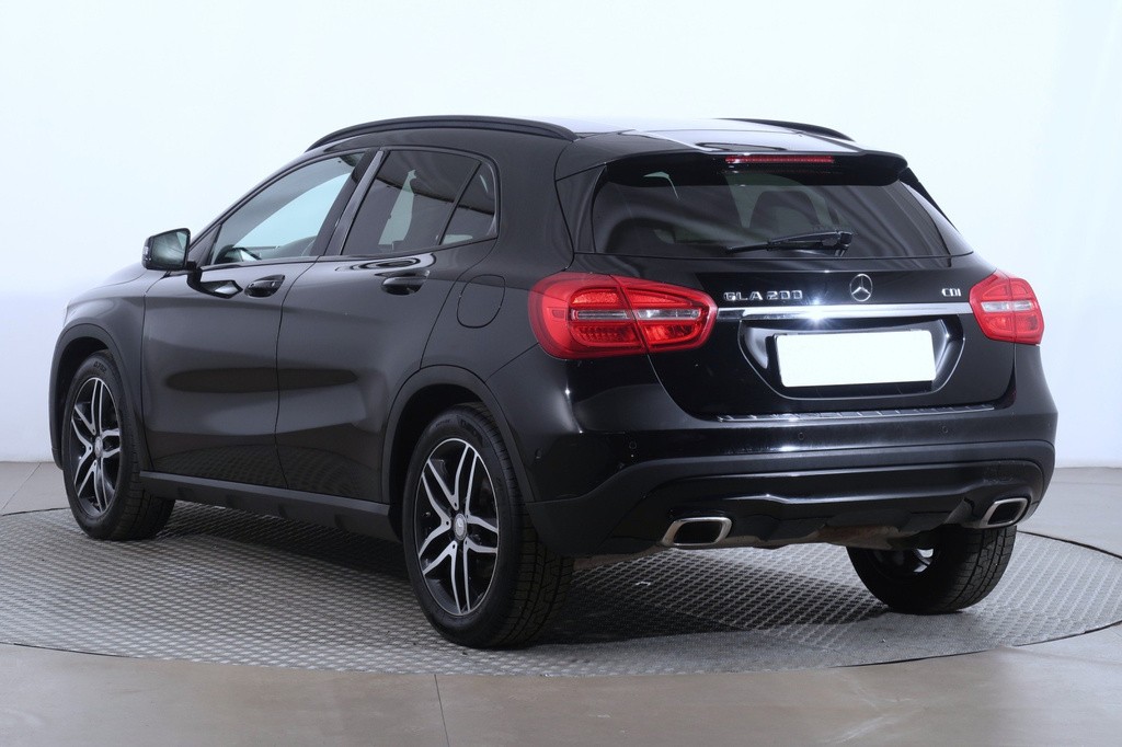 Mercedes GLA Progressive GLA 200 CDI Automat, Koža, Xenóny, Bi-Xenóny