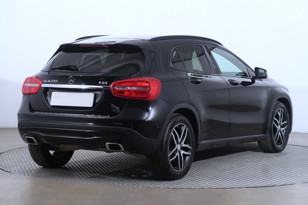 Mercedes GLA Progressive GLA 200 CDI Automat, Koža, Xenóny, Bi-Xenóny