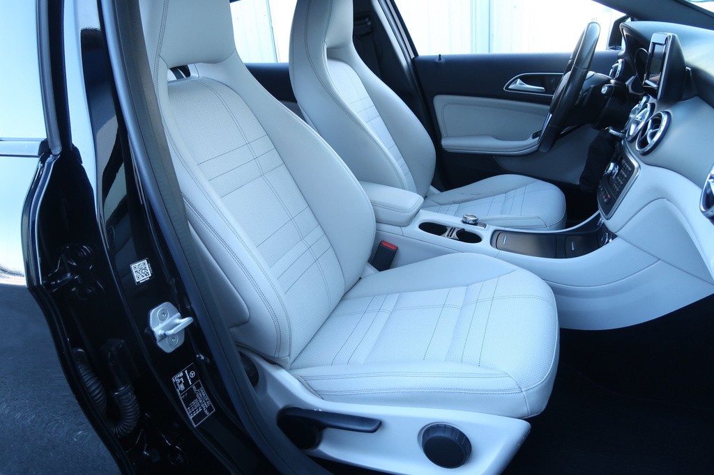 Mercedes GLA Progressive GLA 200 CDI Automat, Koža, Xenóny, Bi-Xenóny