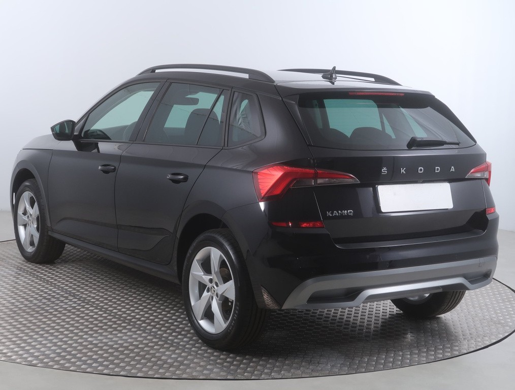 Skoda Kamiq 1.0 TSI ako nové kupované v SR, V Záruke