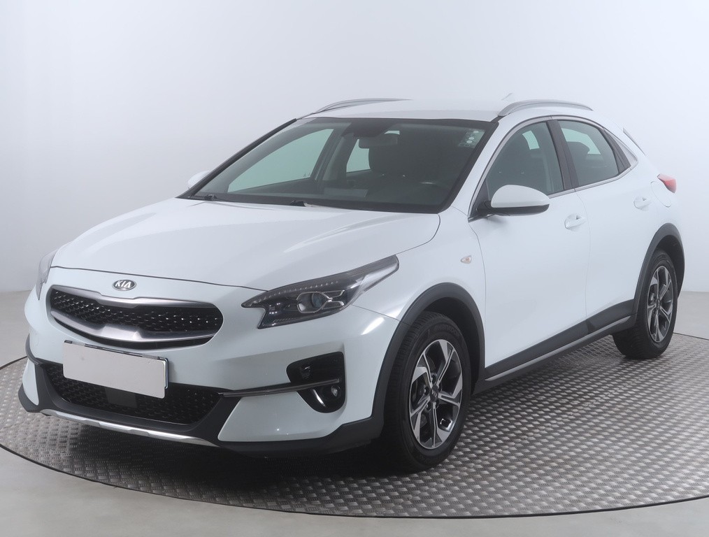 Kia XCeed 1.6 CRDi MHEV Serv.kniha, Tempomat, Vyhř. sedaček