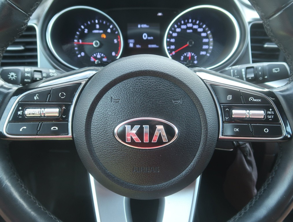 Kia XCeed 1.6 CRDi MHEV Serv.kniha, Tempomat, Vyhř. sedaček