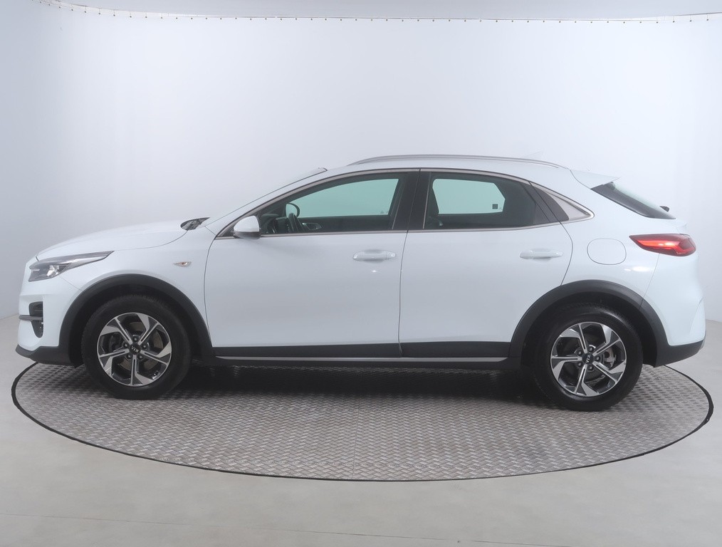 Kia XCeed 1.6 CRDi MHEV Serv.kniha, Tempomat, Vyhř. sedaček