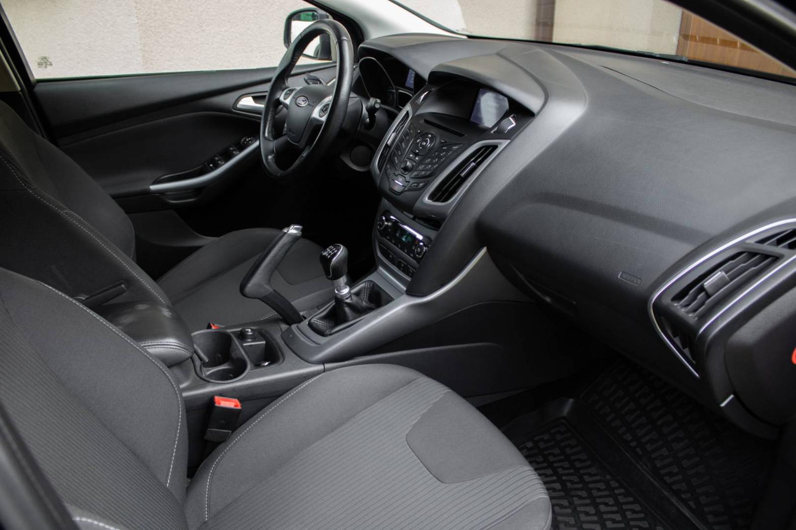 Ford Focus 1.6 TDCi DPF 115k Titanium