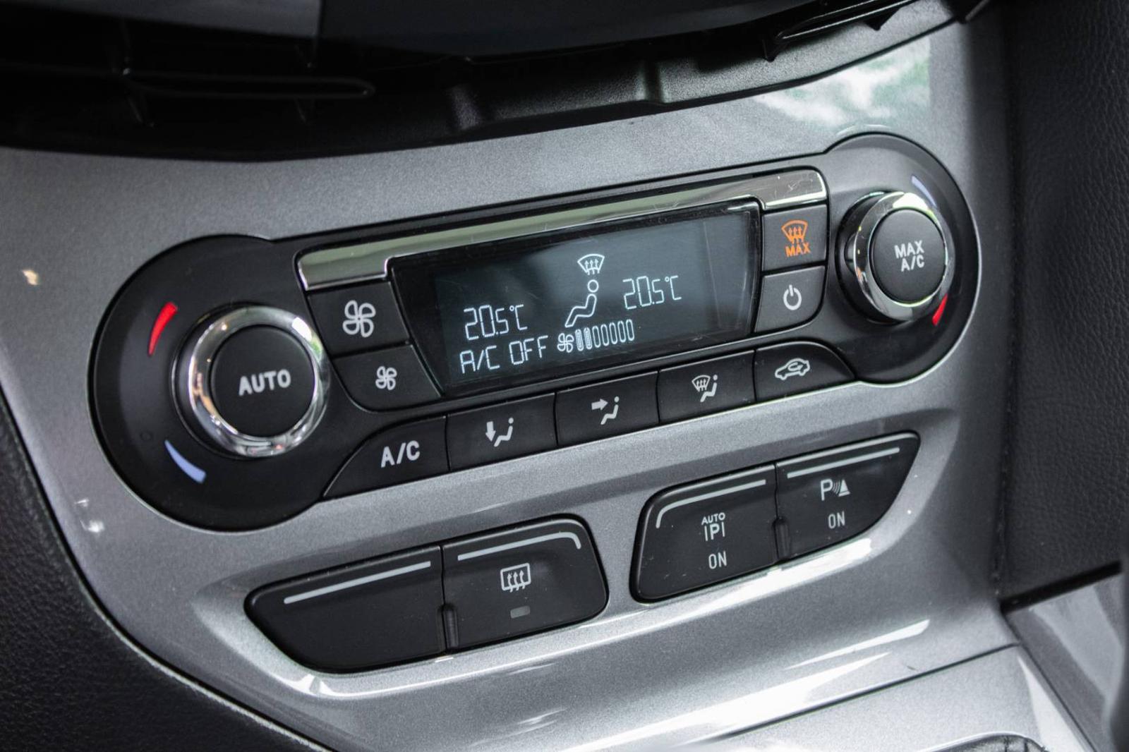 Ford Focus 1.6 TDCi DPF 115k Titanium