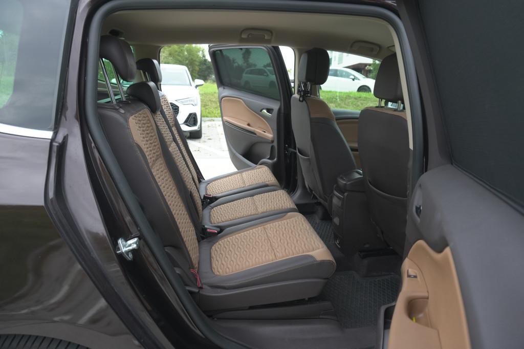 Opel Zafira Tourer 2.0 CDTI 170k Cosmo