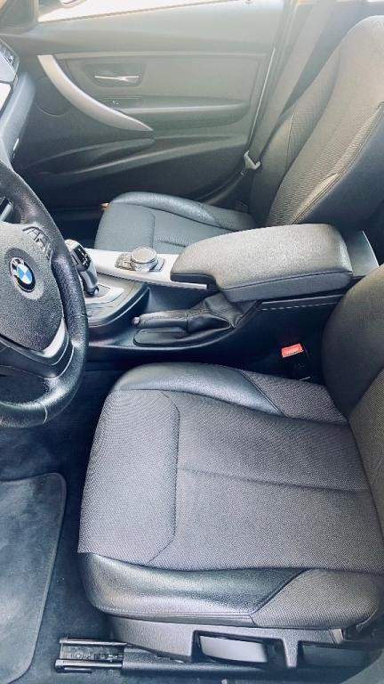 BMW rad 3 Touring 330d Touring xDrive A/T