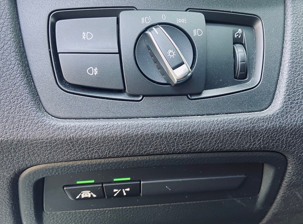 BMW rad 3 Touring 330d Touring xDrive A/T