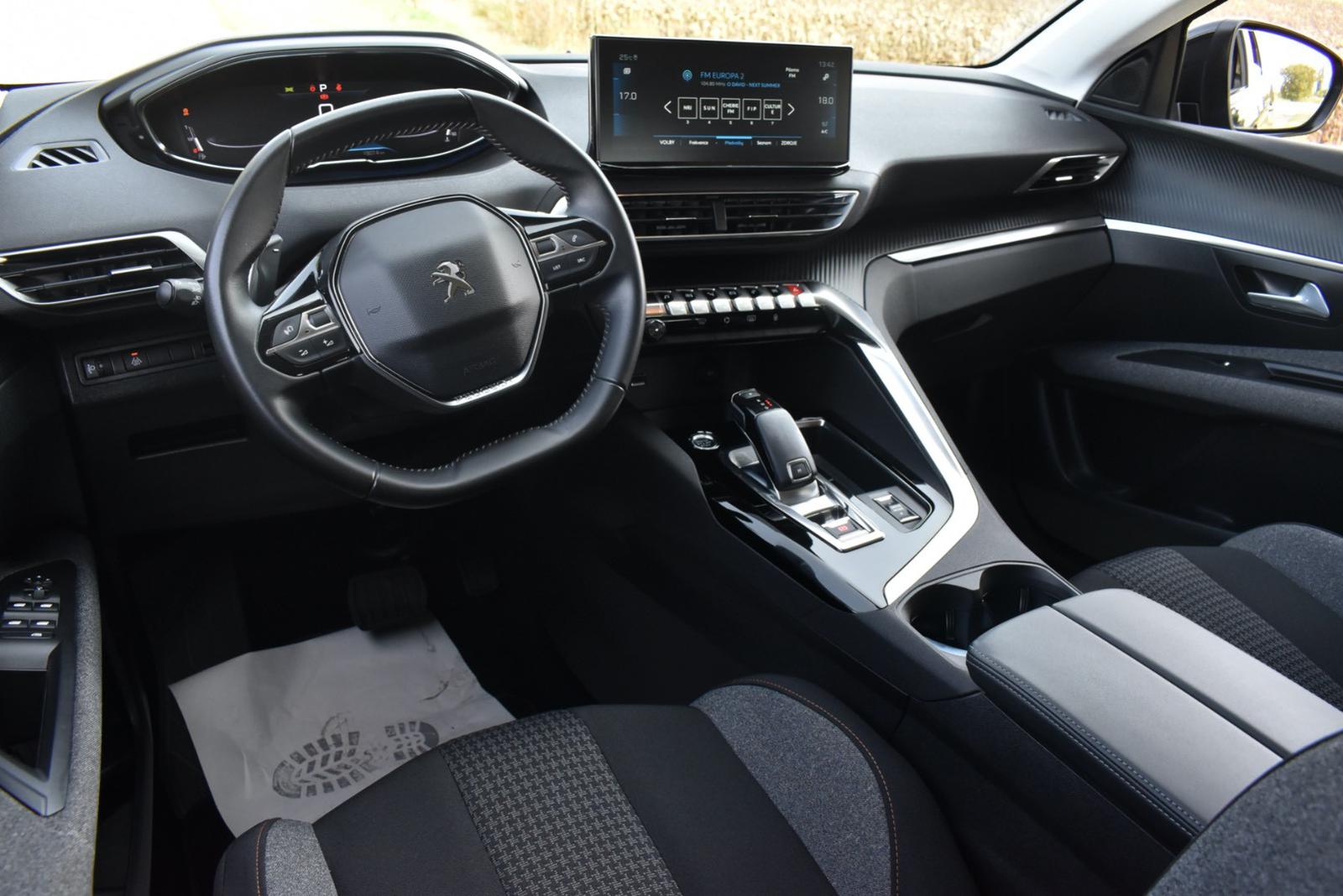 Peugeot 3008 1.5 Blue HDi 130k Active Pack A/T