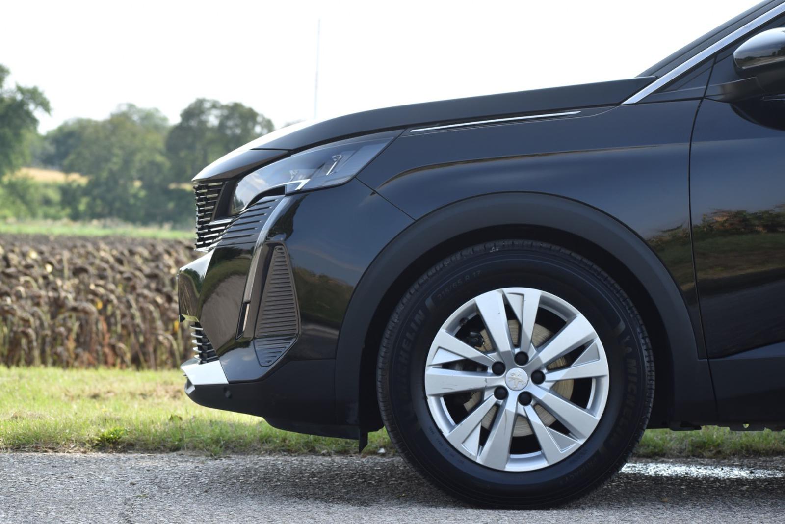 Peugeot 3008 1.5 Blue HDi 130k Active Pack A/T