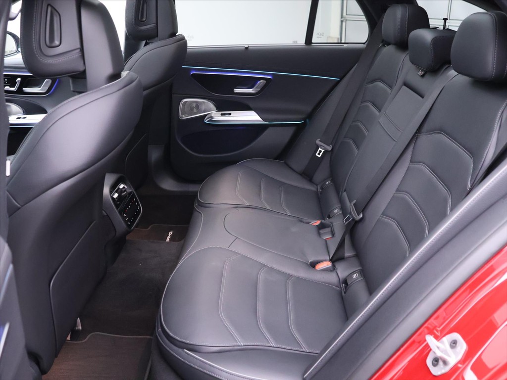 Mercedes E trieda T 220d 4-Matic AMG