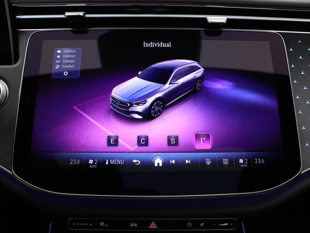 Mercedes E trieda T 220d 4-Matic AMG