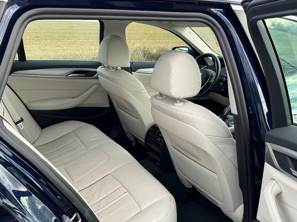 BMW rad 5 Touring 540d mHEV xDrive A/T