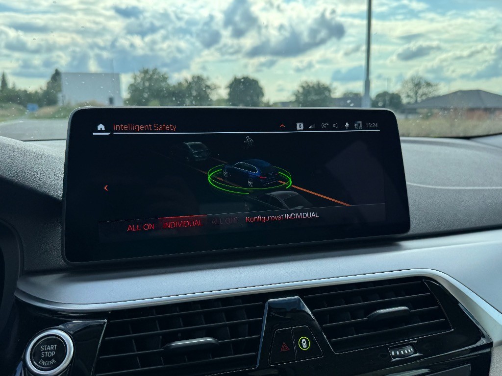 BMW rad 5 Touring 540d mHEV xDrive A/T