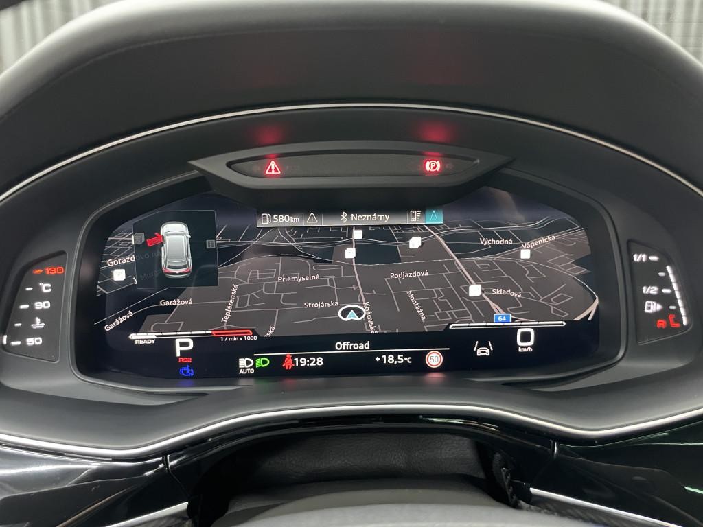 Audi RSQ8 SUV Full Carbon 441kw Automat