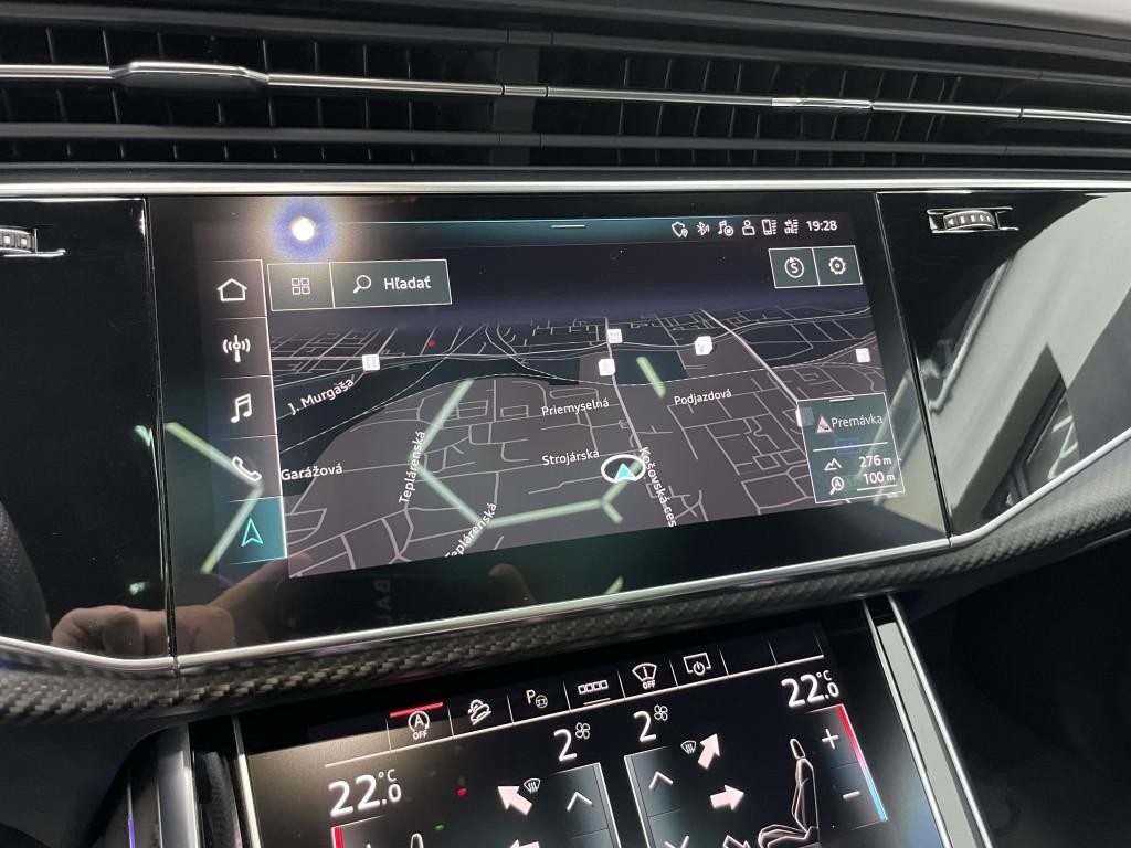 Audi RSQ8 SUV Full Carbon 441kw Automat