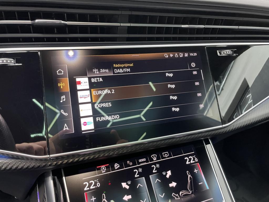Audi RSQ8 SUV Full Carbon 441kw Automat