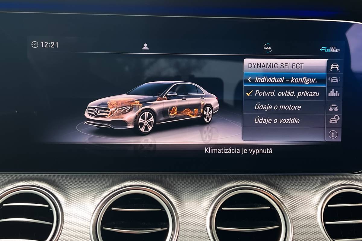 Mercedes-Benz E trieda Sedan 300 d A/T