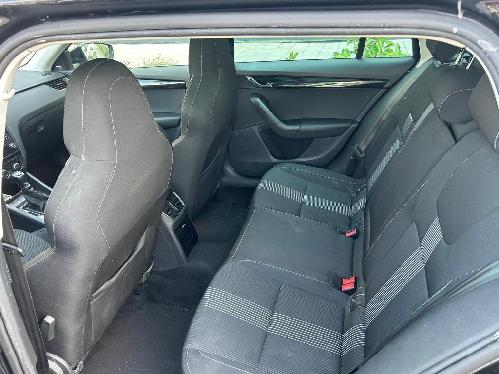 Škoda Octavia Combi 1.6 TDI 115k Ambition