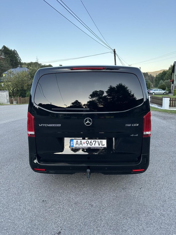 Mercedes Vito Tourer Combi 140kw Automat