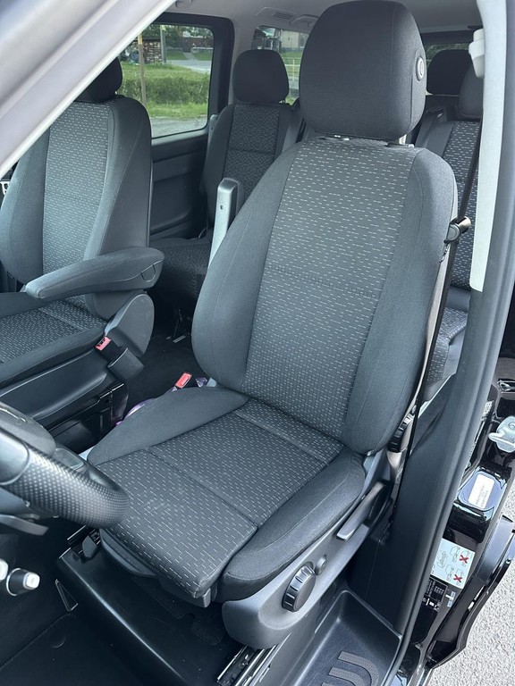 Mercedes Vito Tourer Combi 140kw Automat