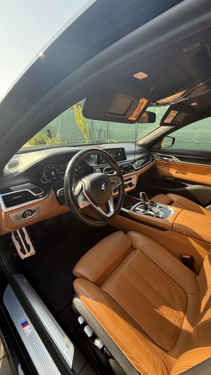 BMW rad 7 750Ld xDrive A/T