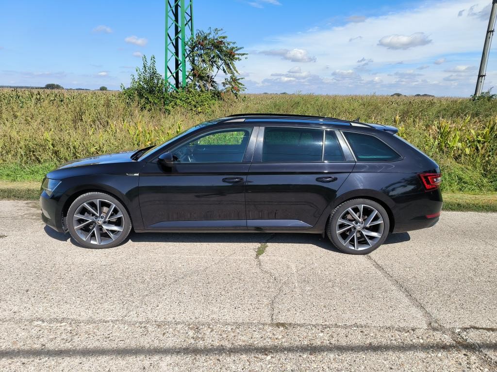 Škoda Superb Combi 2.0 TDI 190k 4x4 Sportline DSG